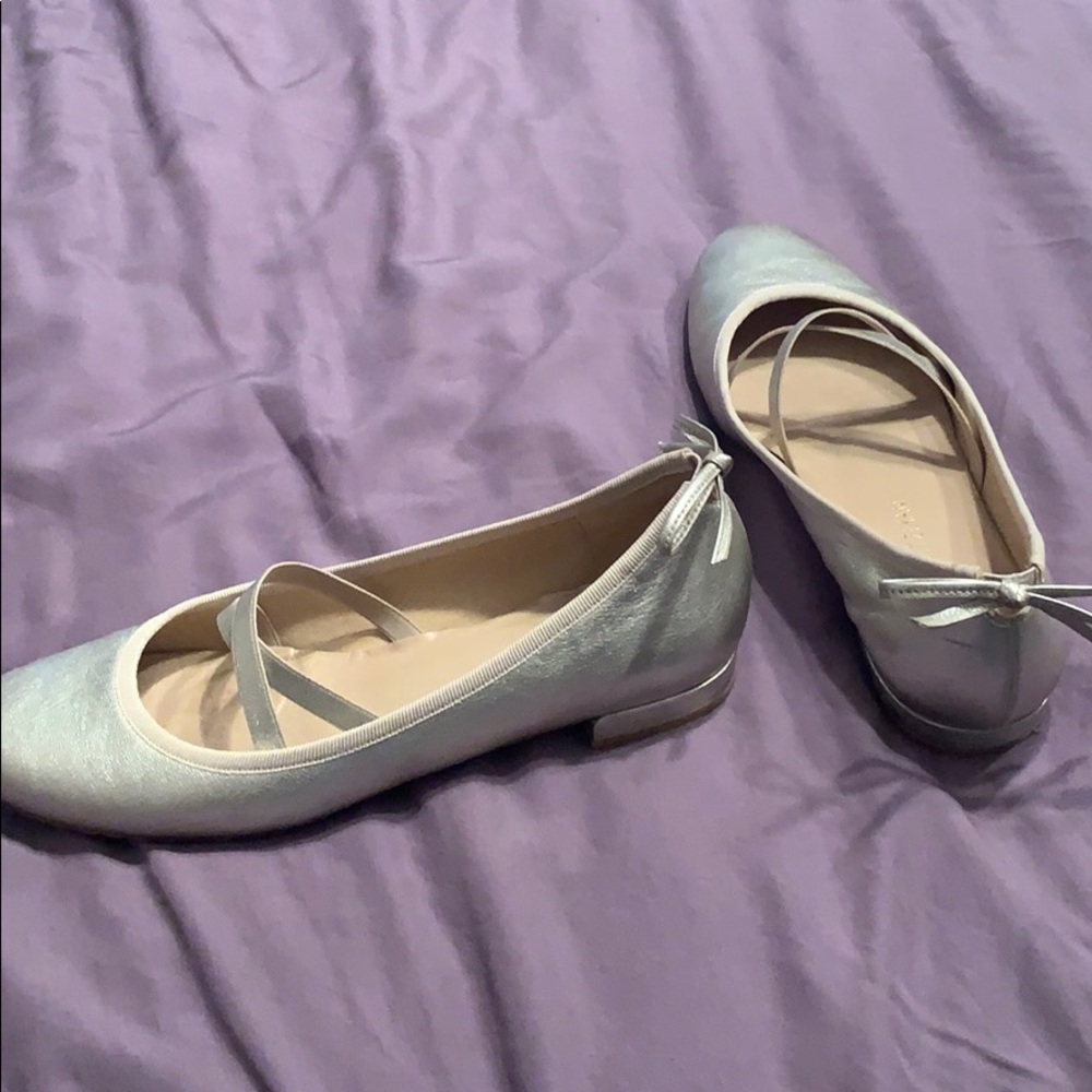 Staurt Weitzman ballet flats